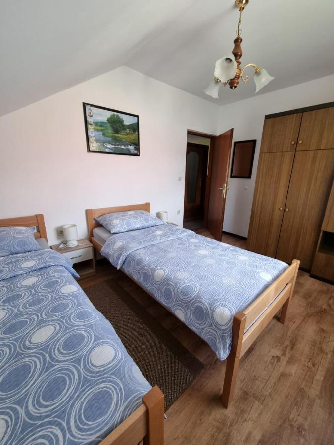 Apartman Dubravcic Apartment Otocac Exterior photo
