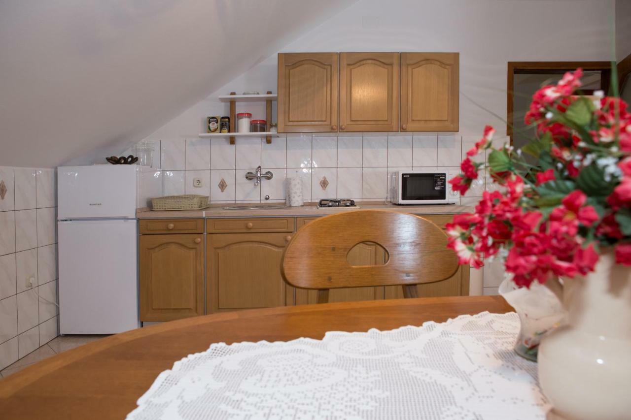 Apartman Dubravcic Apartment Otocac Exterior photo